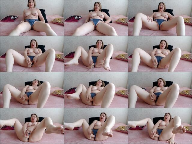 Mommy wants your cum HD Preview