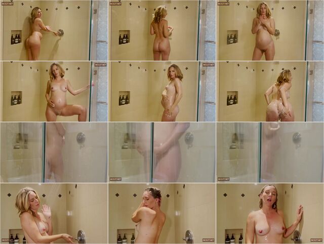 mona wales 8-months-pregnant-woman-sensual-shower Preview