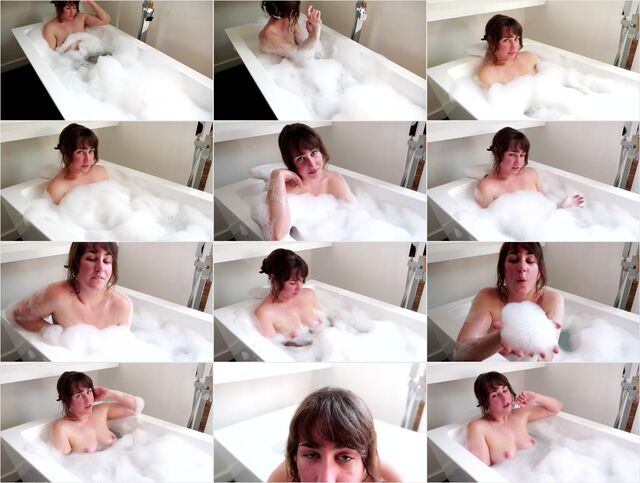 Moms Bubble Bath Masturbation 4k Preview